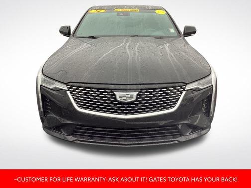 2024 Cadillac CT4 Luxury