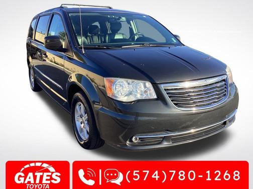 2012 Chrysler Town & Country Touring