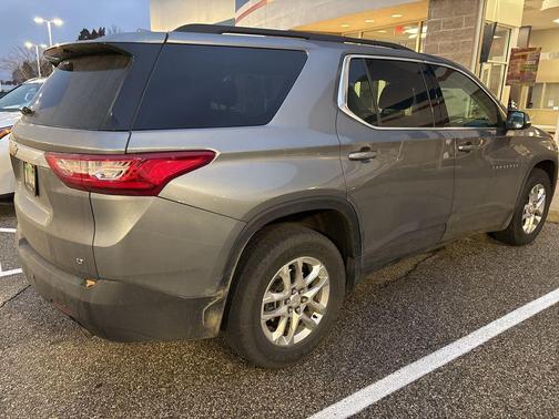 2021 Chevrolet Traverse LT