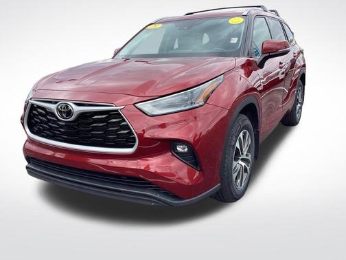 Ruby Flare Pearl 2021 Toyota Highlander XLE