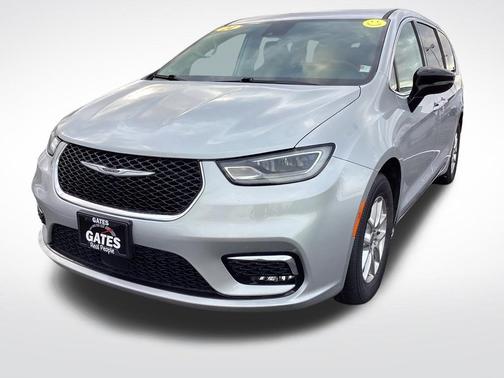 Silver Mist Clearcoat 2024 Chrysler Pacifica Touring L