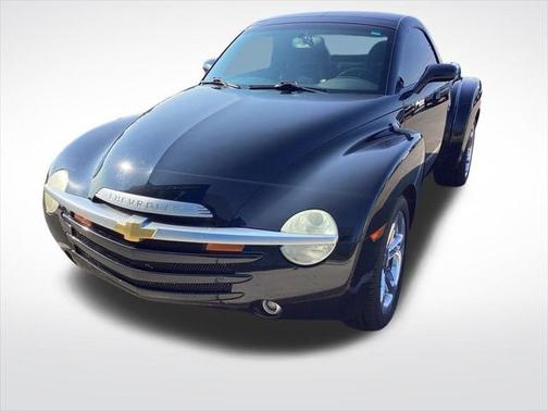 2004 Chevrolet SSR Base