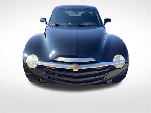 2004 Chevrolet SSR Base