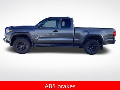 2019 Toyota Tacoma SR