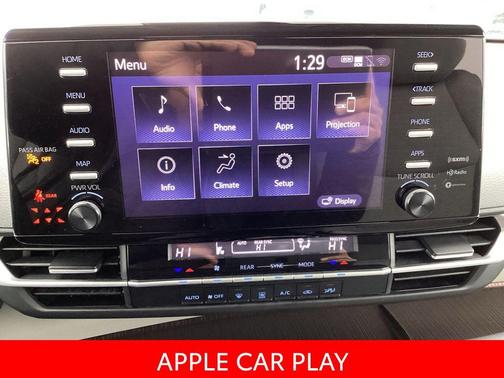 2024 Toyota Sienna LE