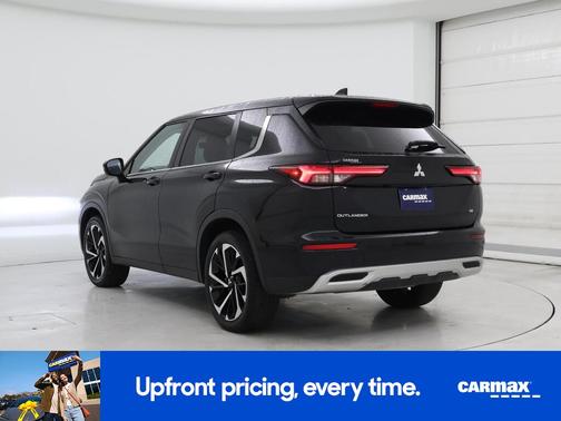 2022 Mitsubishi Outlander SE