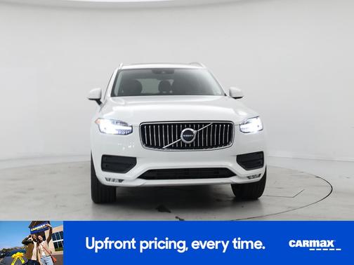 2020 Volvo XC90 T6 Momentum