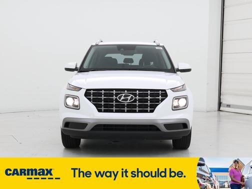2021 Hyundai VENUE SEL
