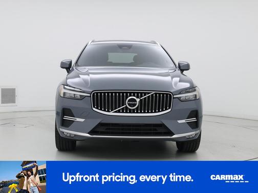 Gray 2023 Volvo XC60 B5 Plus Dark Theme