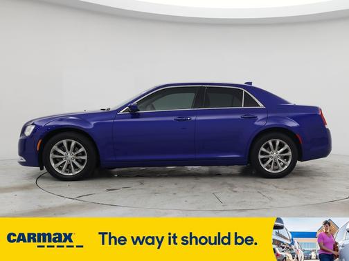 2019 Chrysler 300 Touring