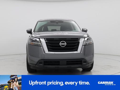 2022 Nissan Pathfinder S