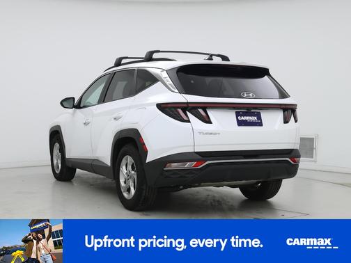 White 2022 Hyundai TUCSON SEL