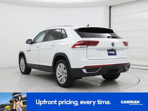 2022 Volkswagen Atlas Cross Sport SE w/Tech