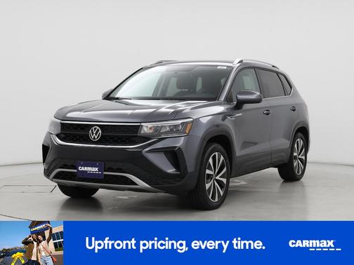 Gray 2022 Volkswagen Taos SE
