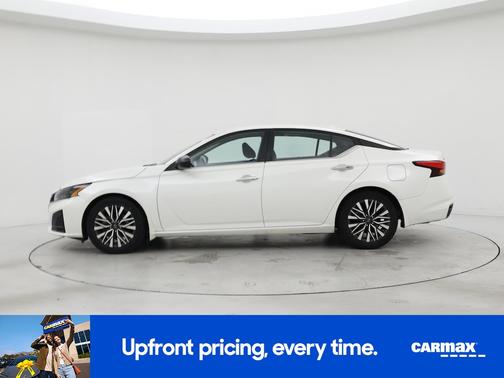 2024 Nissan Altima SV