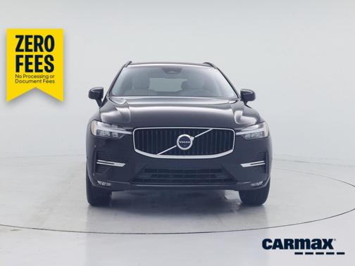 Black 2022 Volvo XC60 B5 Momentum