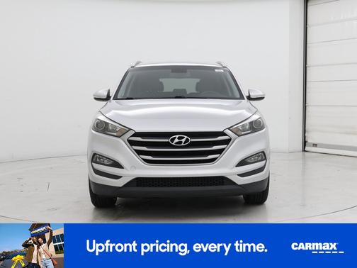 2017 Hyundai TUCSON SE Plus