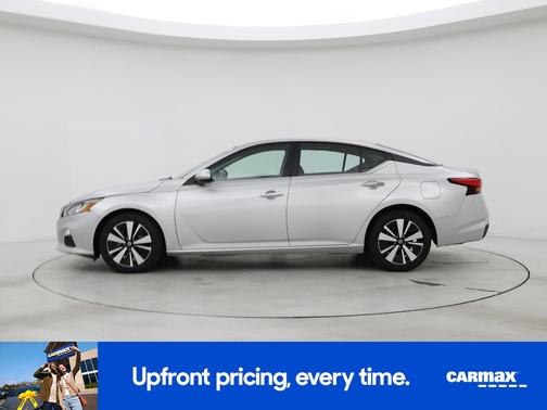 2022 Nissan Altima SV