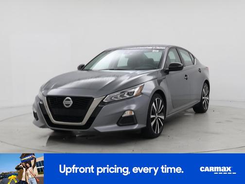 2022 Nissan Altima SR
