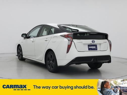 2017 Toyota Prius Four Touring