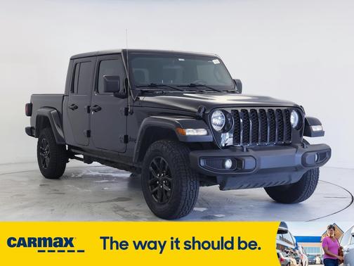 2022 Jeep Gladiator Sport