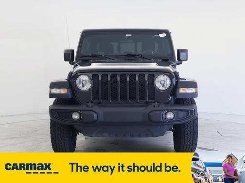 2022 Jeep Gladiator Sport