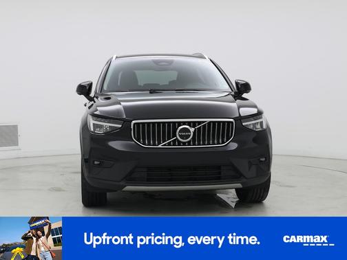 2024 Volvo XC40 B5 Plus Bright Theme