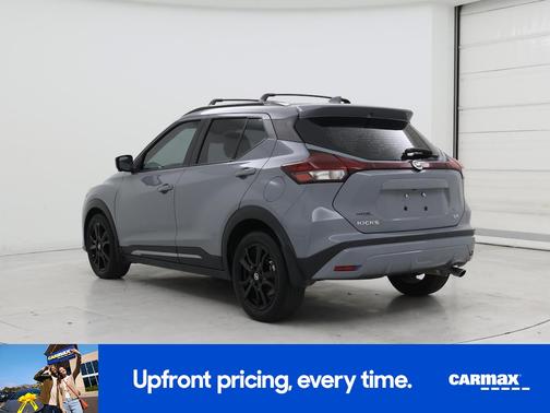 2021 Nissan Kicks SR