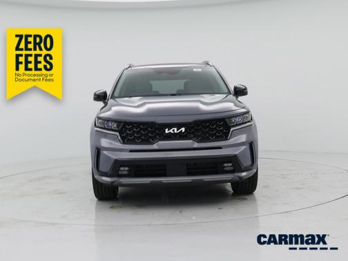 Silver 2023 Kia Sorento SX