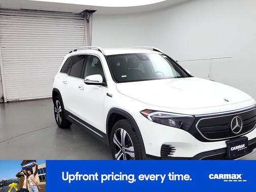 White 2023 Mercedes-Benz EQB 250