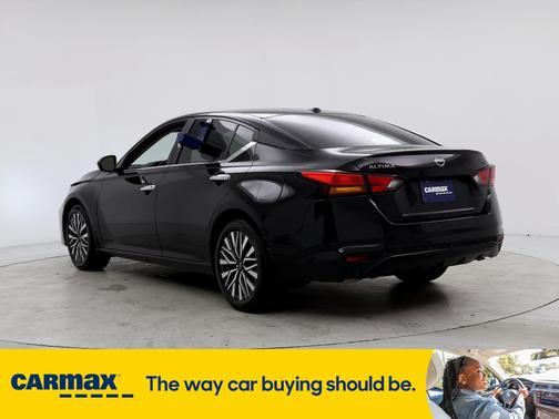2024 Nissan Altima SV