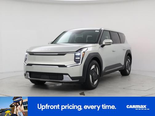 2024 Kia EV9 Light Long Range