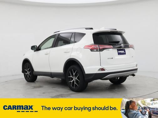 2018 Toyota RAV4 SE