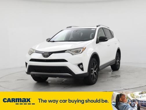 2018 Toyota RAV4 SE