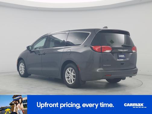 2017 Chrysler Pacifica LX