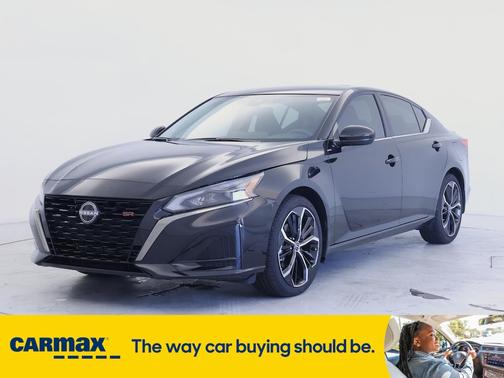 2025 Nissan Altima SR