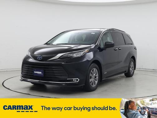 2021 Toyota Sienna XLE