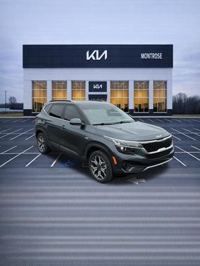 Gravity Gray 2022 Kia Seltos EX
