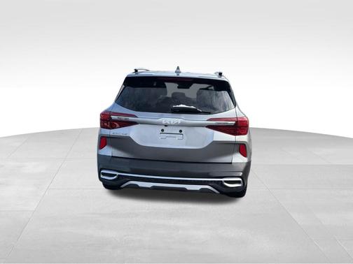 2022 Kia Seltos EX