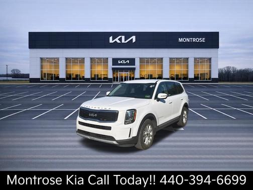 White Pearl 2022 Kia Telluride LX