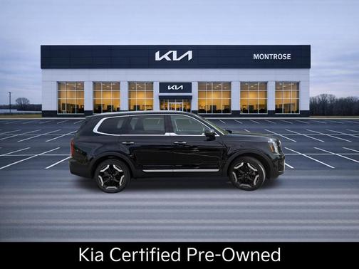 Ebony Black 2023 Kia Telluride S