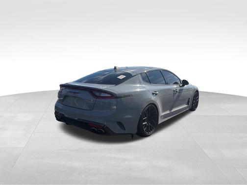 2021 Kia Stinger GT2