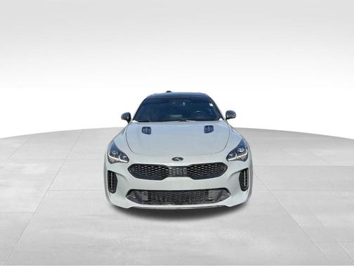 2021 Kia Stinger GT2