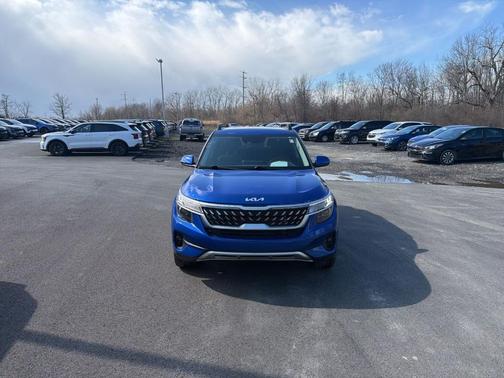 2022 Kia Seltos Nightfall