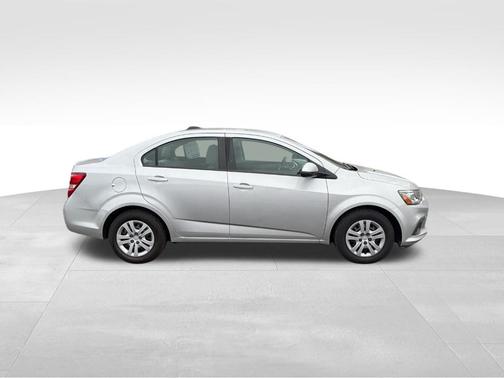 2020 Chevrolet Sonic LS