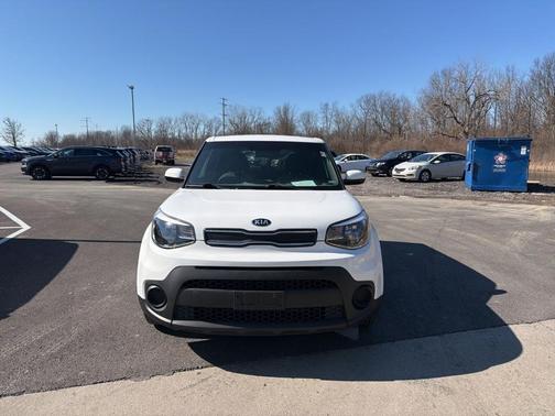 2017 Kia Soul Base