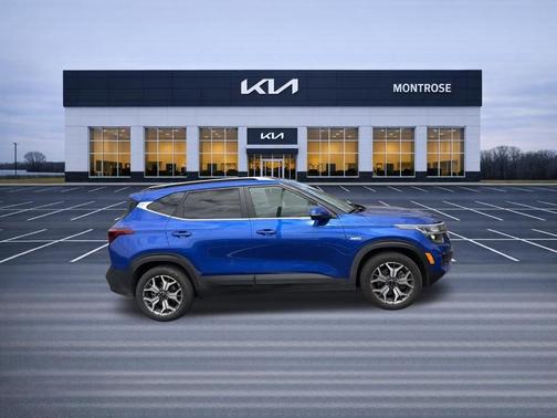 Neptune Blue 2022 Kia Seltos EX