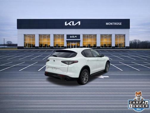 2024 Alfa Romeo Stelvio Base