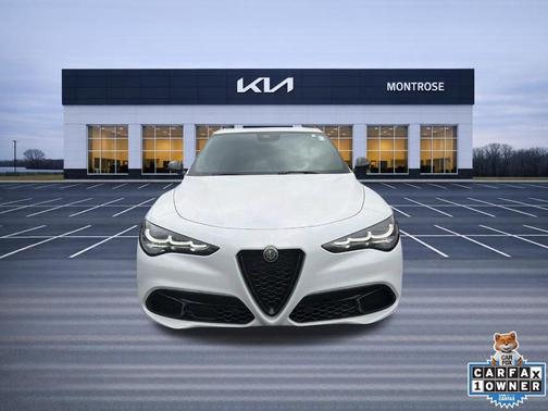 2024 Alfa Romeo Stelvio Base