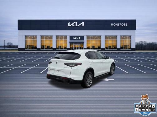 2024 Alfa Romeo Stelvio Base